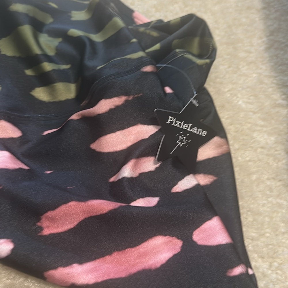 Colorful Patterned Leggings - Picture 2 of 4